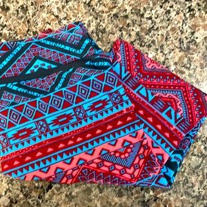 New without tags LuLaRoe Aztec leggings one size